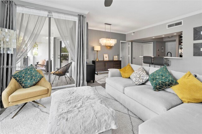 Foto del edificio - 3155 NE 184th St