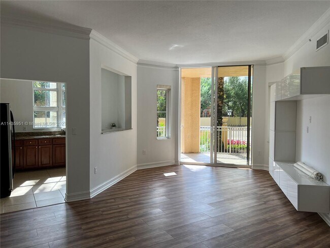 Foto del edificio - 3001 NE 185th St