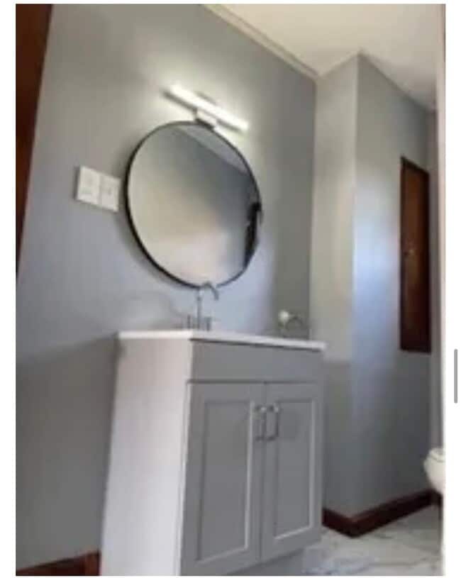 Building Photo - 8 Lane St