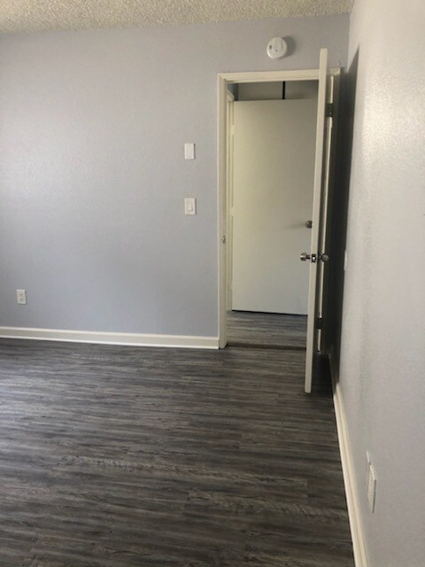Building Photo - 3626 Altadena Ave