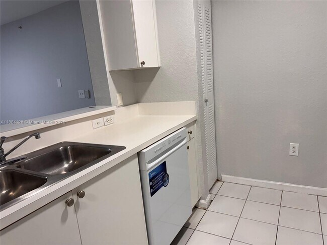 Foto del edificio - 15400 SW 284th St