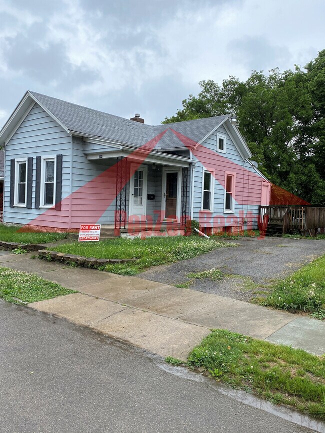 Building Photo - 144 Alton Ave