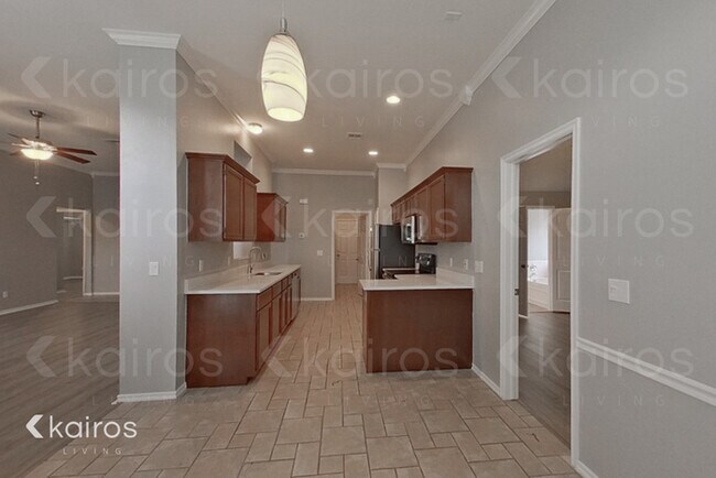 Building Photo - 1833 Camden Way