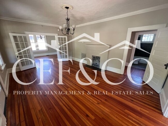Foto del edificio - Adorable 3 bedroom 1 bathroom home now ava...