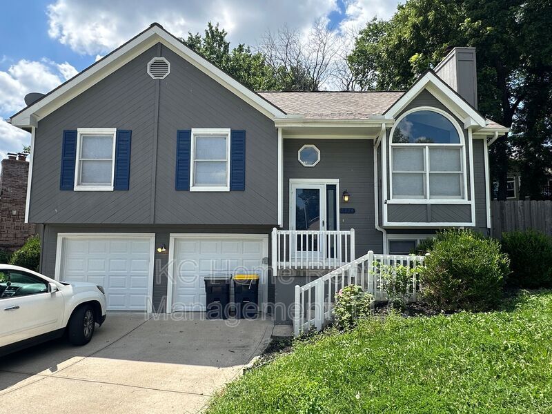 Foto principal - 7324 N Oakland Ave