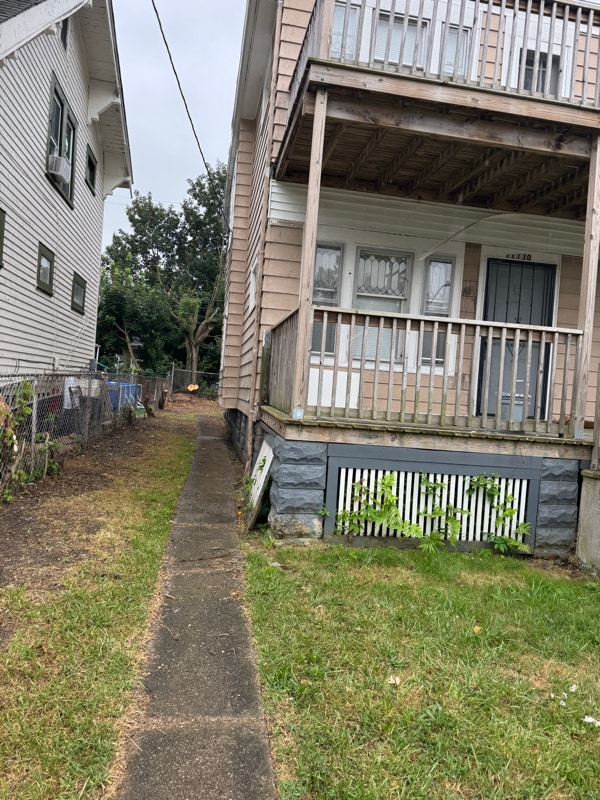 11130 Continental Ave Cleveland, OH 44104 – photo 2