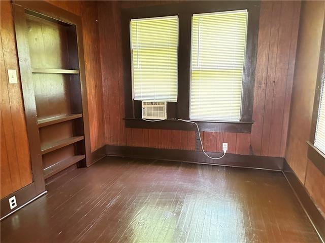 Building Photo - 2112 Hill St