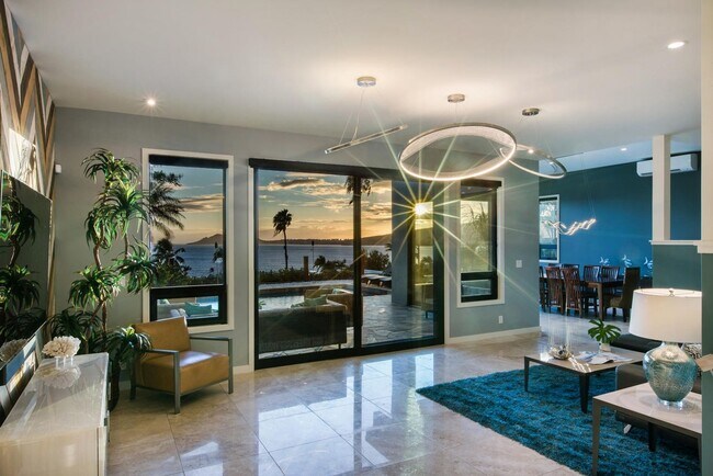 Building Photo - Luxurious & Private Modern Home w/Pool, AC & Diamond Head Views - Aloha Nalu