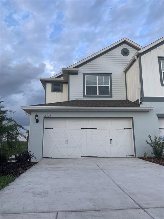 Building Photo - 3821 Plainview Dr