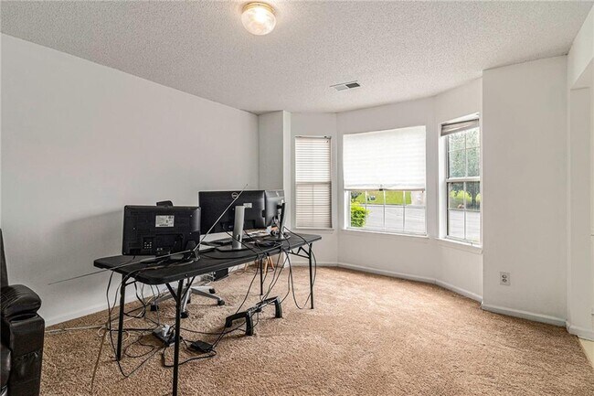 Building Photo - 285 Cascade Rise Ct SW