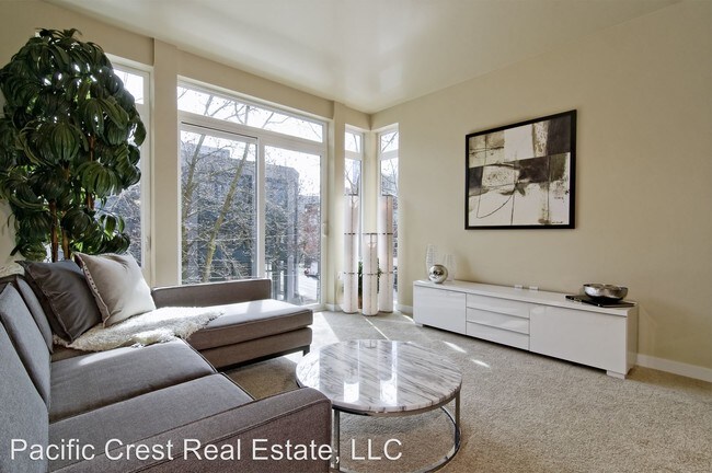 Foto del edificio - 1615 Belmont Ave