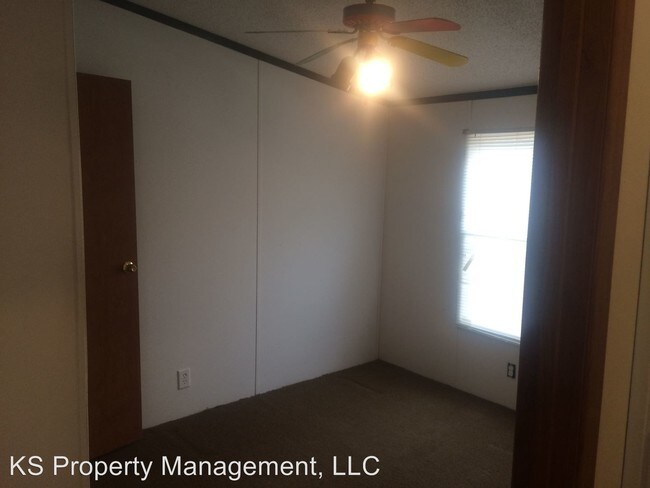 Foto del edificio - 3 br, 2 bath House - 3766 Comfort Ct