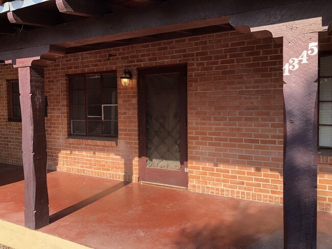 Photo - 1345 E 9th St (Tucson, AZ) House