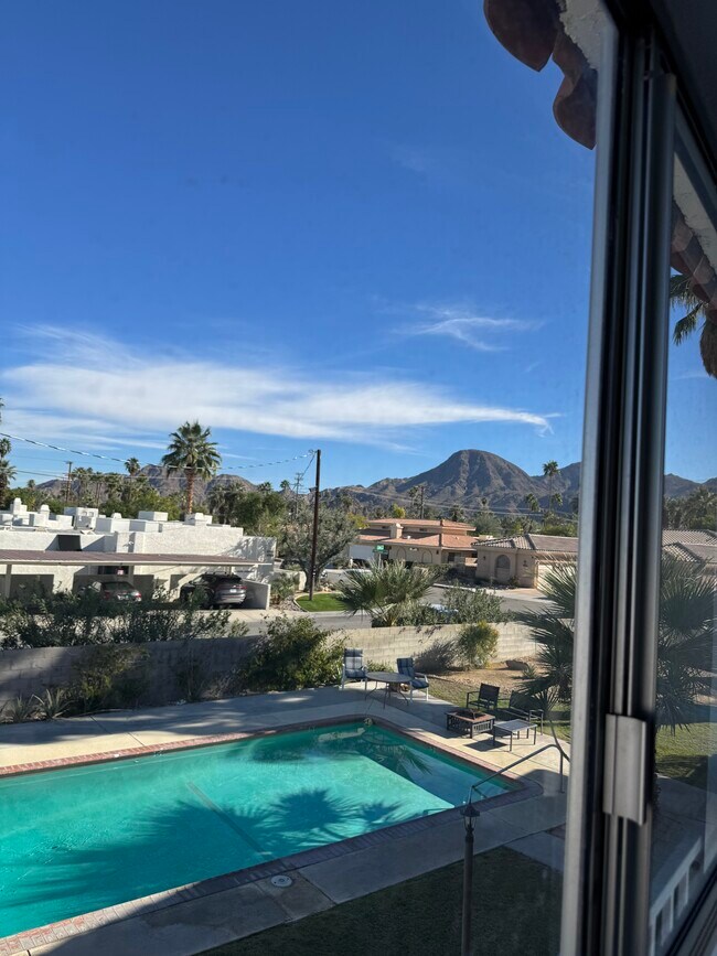 Hermosas vistas a la montaña - 74442 Driftwood Dr