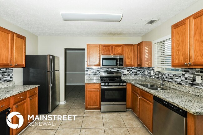 Building Photo - 1496 Paladin Ct