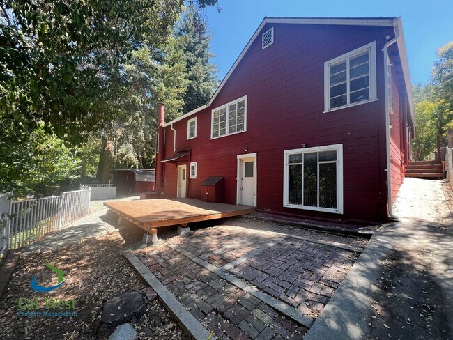 Foto del edificio - $3,295 - Beautiful 3 BD/1.5 BA Home in Old...