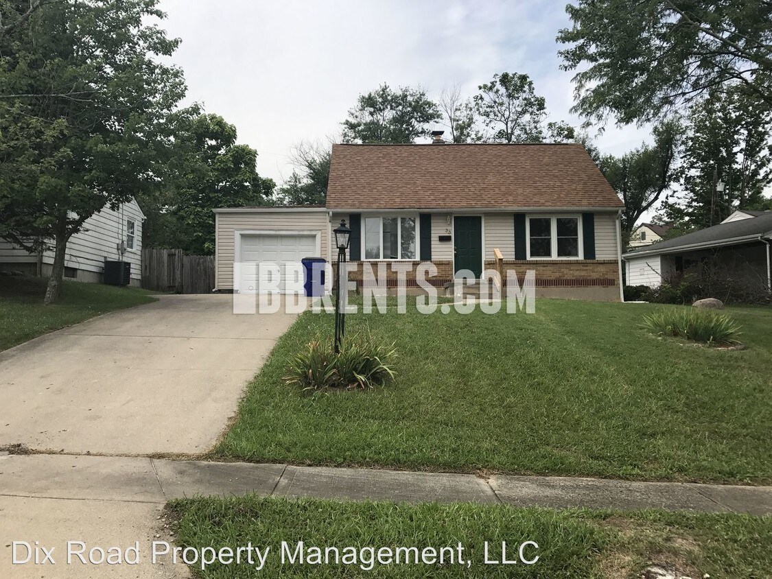Primary Photo - 3 br, 1.5 bath House - 33 Beverly Court