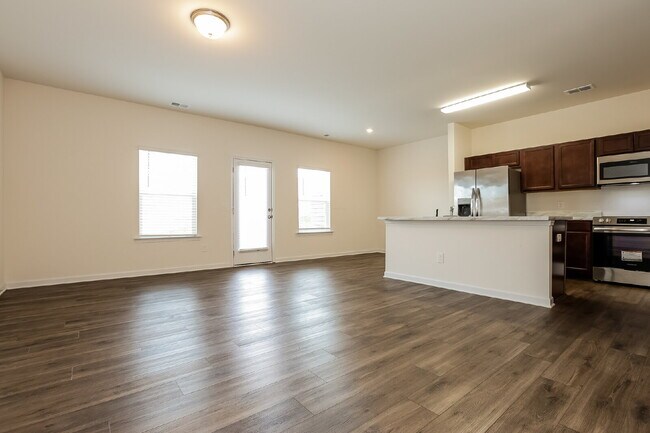 Foto del edificio - 36 Felton Pl