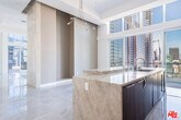 Foto principal - 1201 S Hope St