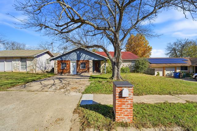 Foto del edificio - 802 Buckingham Pl