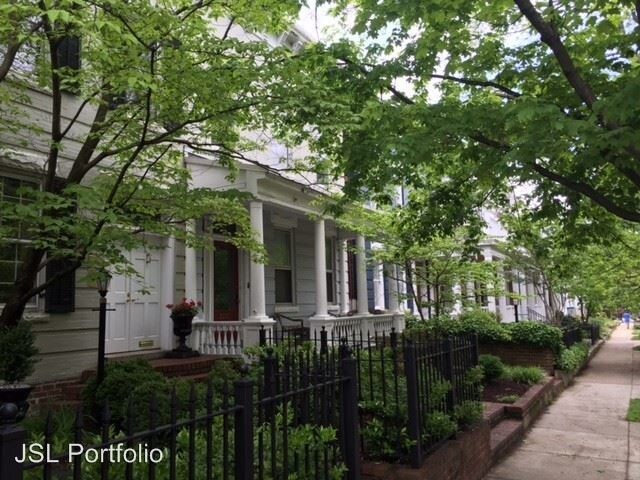 Building Photo - 2222 Park Ave