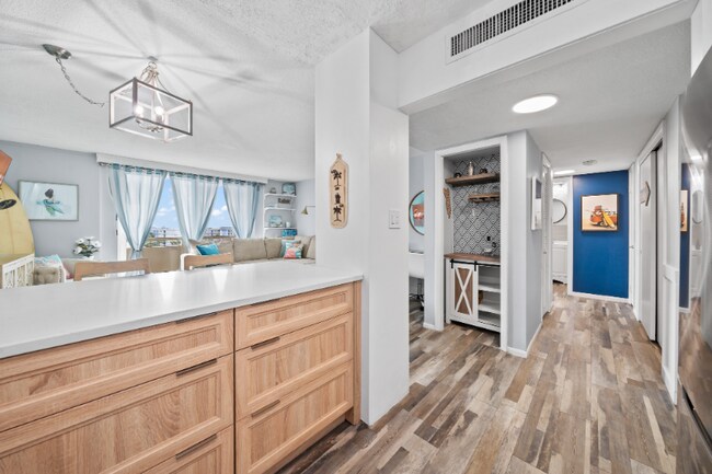 Foto del edificio - 2020 N Atlantic Ave