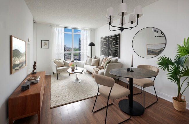 Building Photo - Harrison