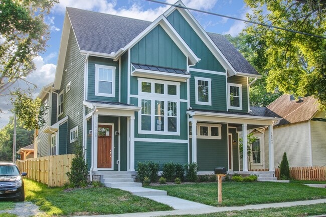 Foto del edificio - 1828 11th Ave N