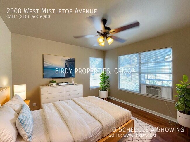 Foto del edificio - 2000 W Mistletoe Ave