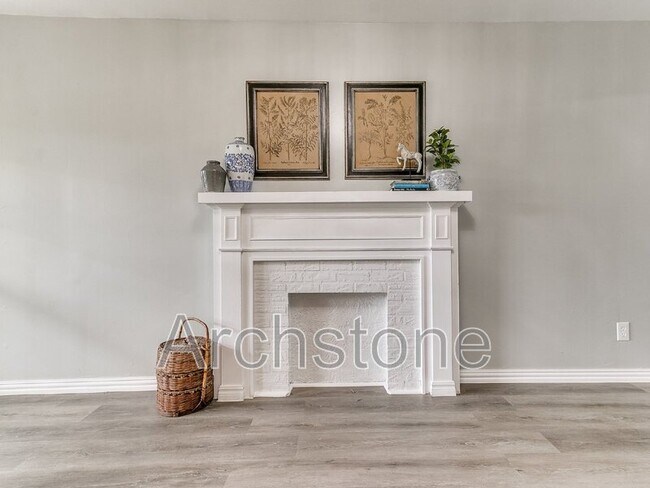 Foto del edificio - 2617 NW 37th St