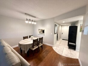 Building Photo - 2828 Casita Way