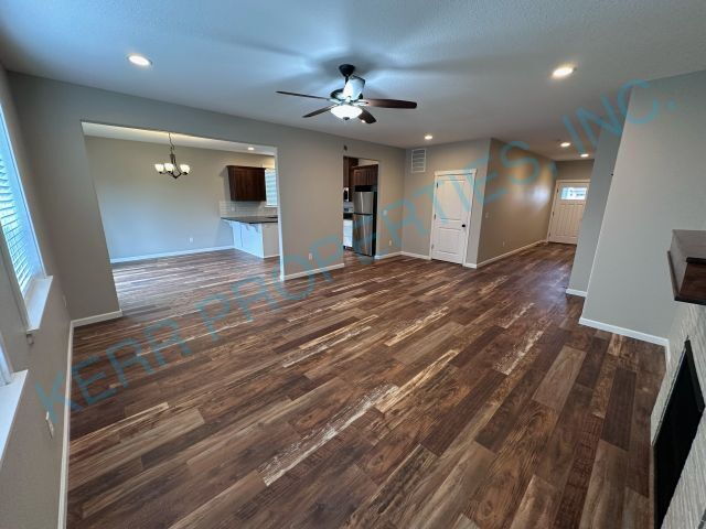 Foto del edificio - 5910 SE 33rd St