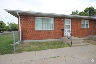 Building Photo - 3824 9th Ave S
