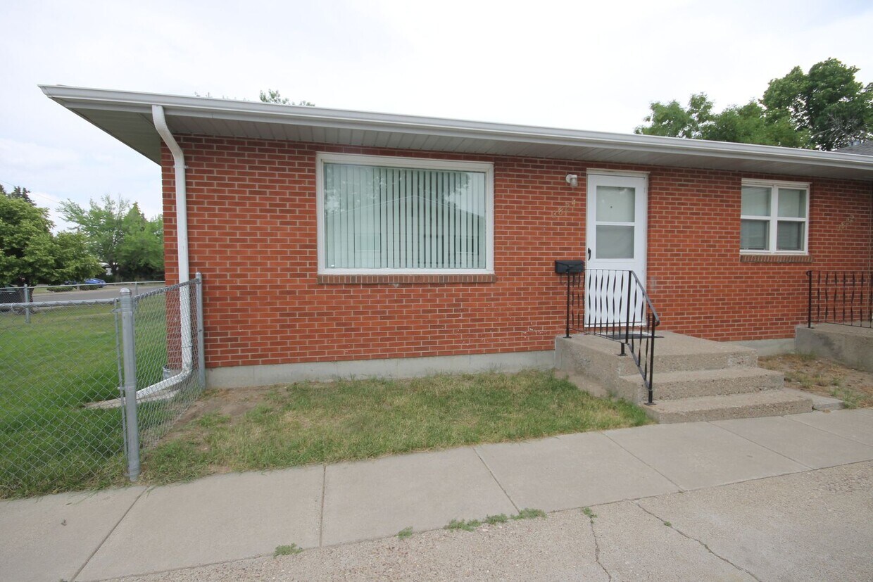 Foto principal - Well cared for East End Duplex