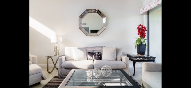 Building Photo - 436 Sierra Madre S