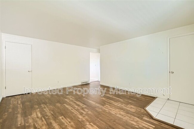 Building Photo - 13623 E Nevada Pl