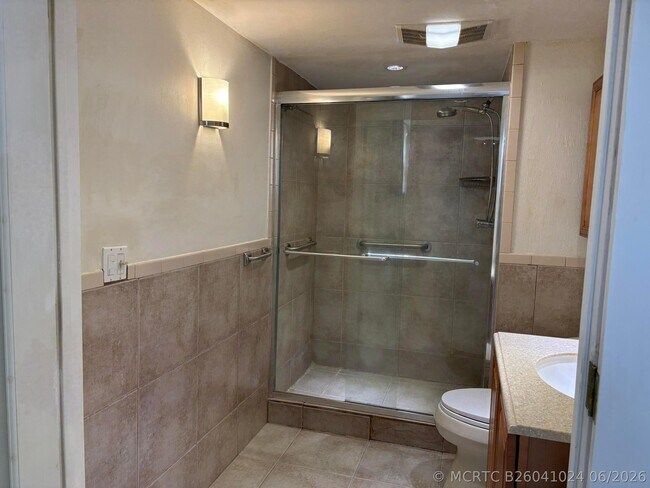 Foto del edificio - 9820 S Hollybrook Lake Dr
