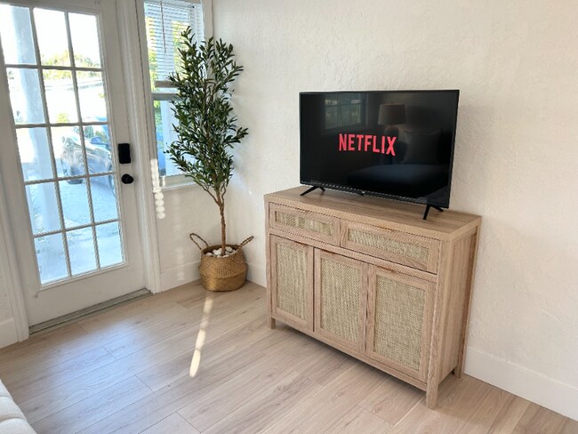 Foto del edificio - 13304 2nd St E