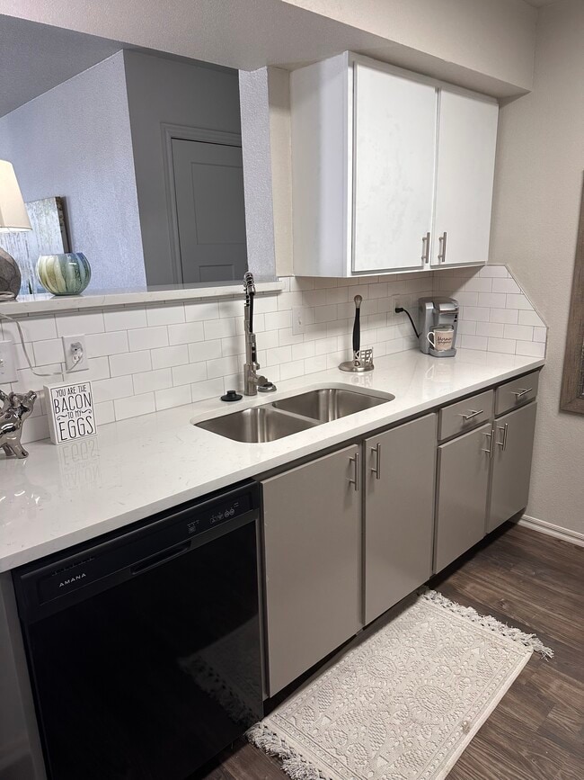 Renovated Kitchen - Legacy Trail Apartments