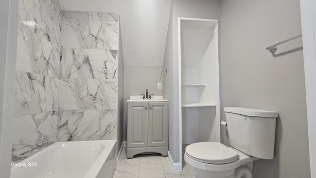 Building Photo - 310 N Main St