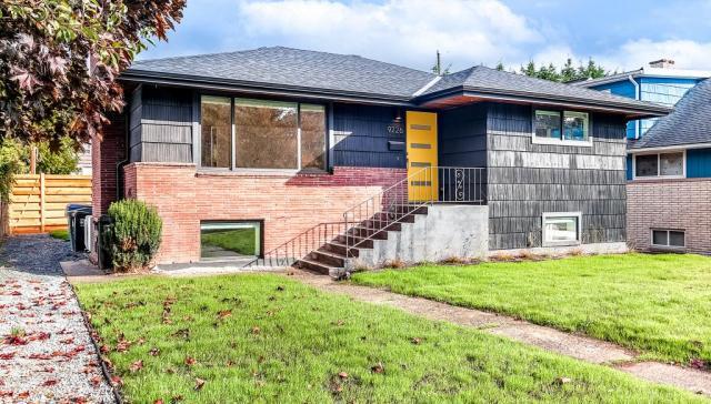 Primary Photo - 4 bedroom in Seattle WA 98126