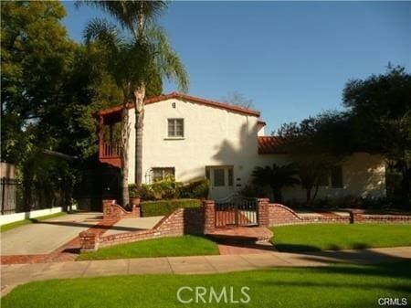 Building Photo - 810 N Granada Ave