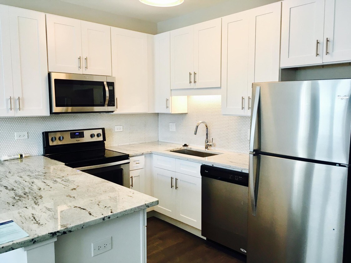 Foto principal - 1554 W Hollywood Ave