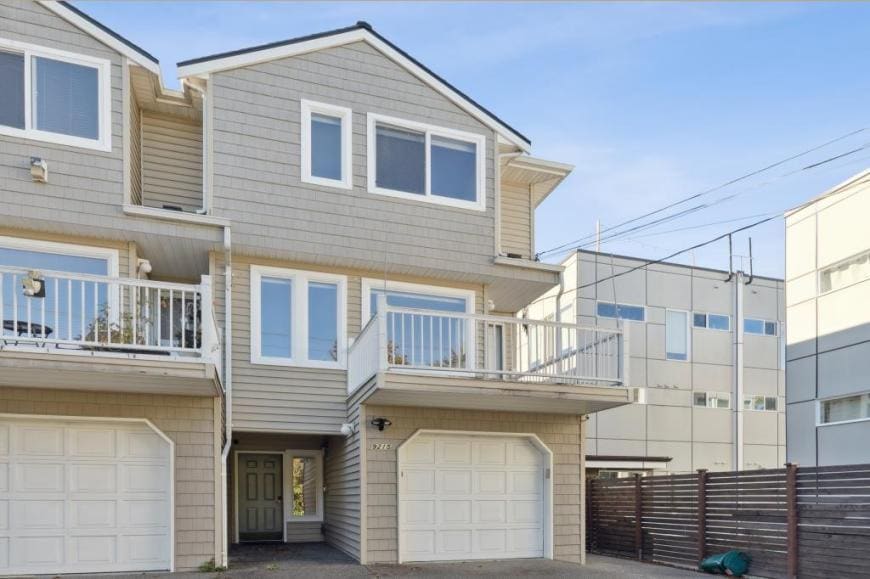 Primary Photo - 3 bedroom in Seattle WA 98103
