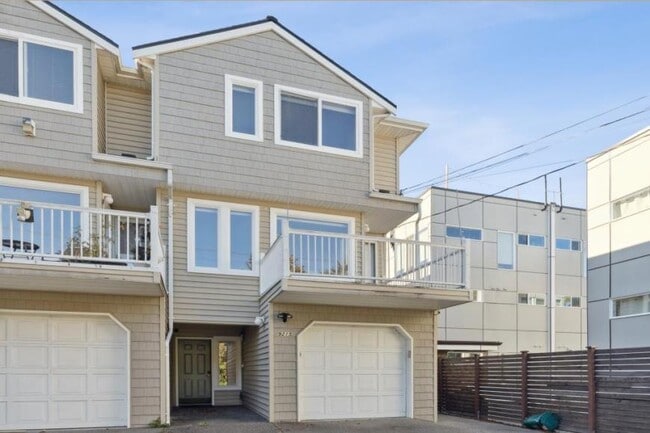 3 bedroom in Seattle WA 98103 - 3 bedroom in Seattle WA 98103 Townhome