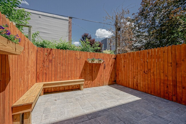 Foto del edificio - 1841 N 17th St