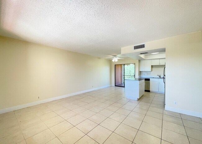 Building Photo - 4183 Oak Terrace Dr