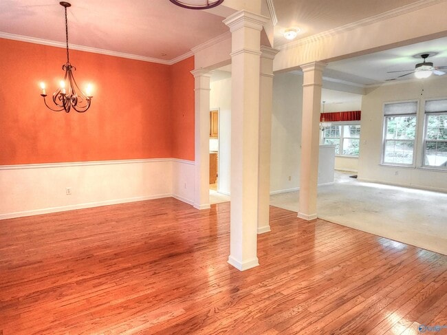 Building Photo - 93 Fernbrook Ct