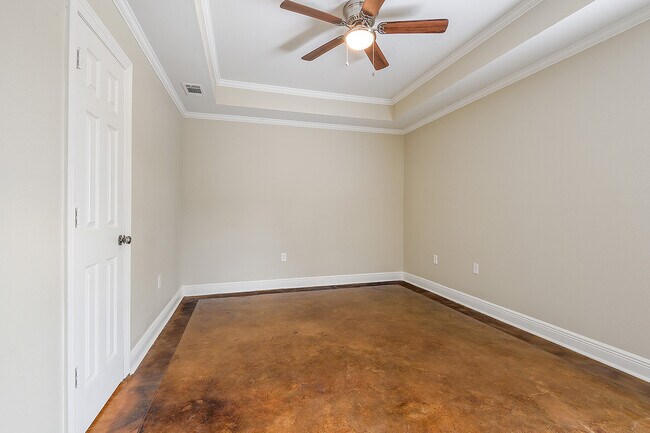Foto del edificio - 14382 Carrol Ave