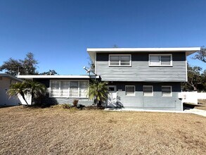 Building Photo - 3181 Hatton St